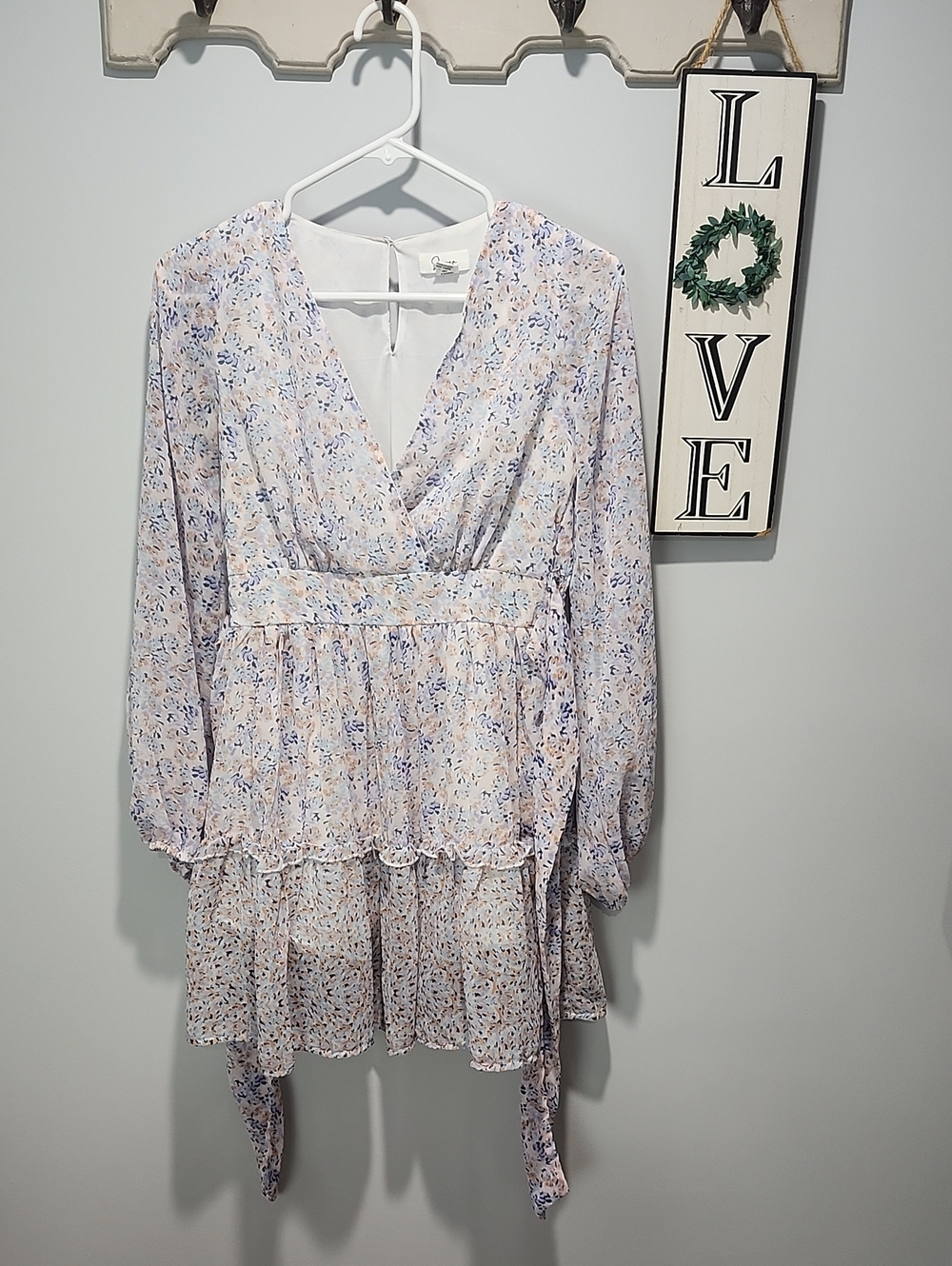 Jopna Floral V-Neck Long Sleeve Women’s Dress - Light Pastel Colors Small